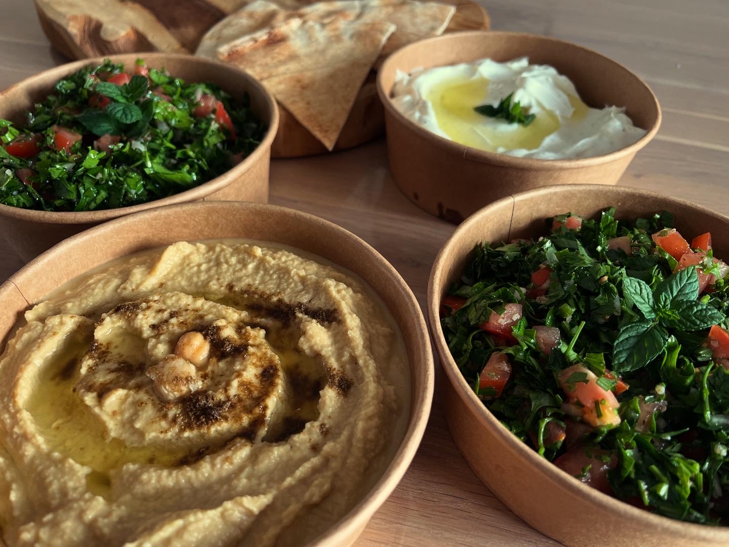 L CUISINE - TRAITEUR LIBANAIS  (2)