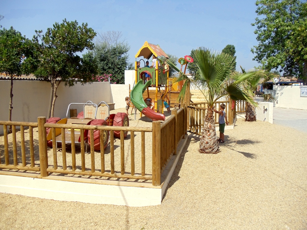 Camping-Lagune-aire-jeux