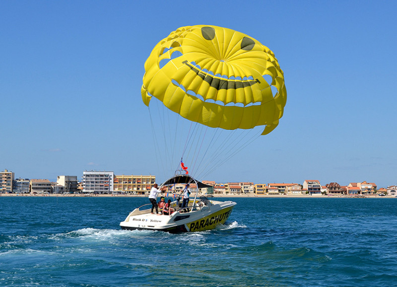 A FOND LA GLISSE PARACHUTE ACSENTIONNEL FRONTIGNAN (4)