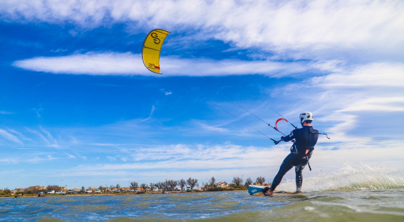 Apprendre le Wingsurf au Tiki Center (2)