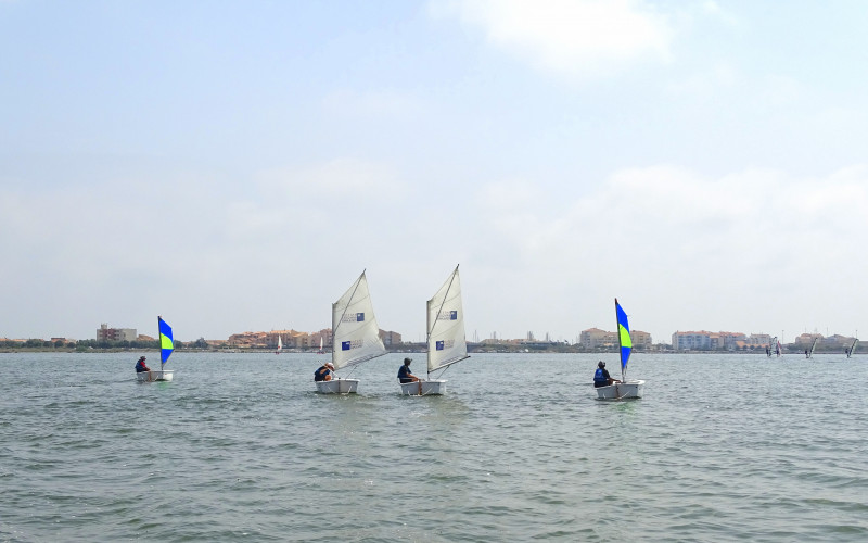 Centre-nautique-frontignan-optimist