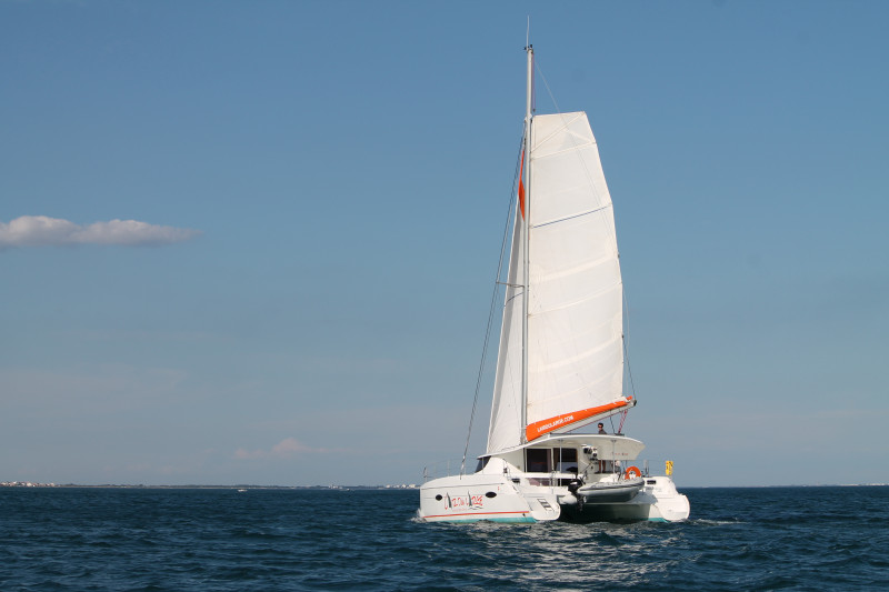 L'air-du-large-catamaran2