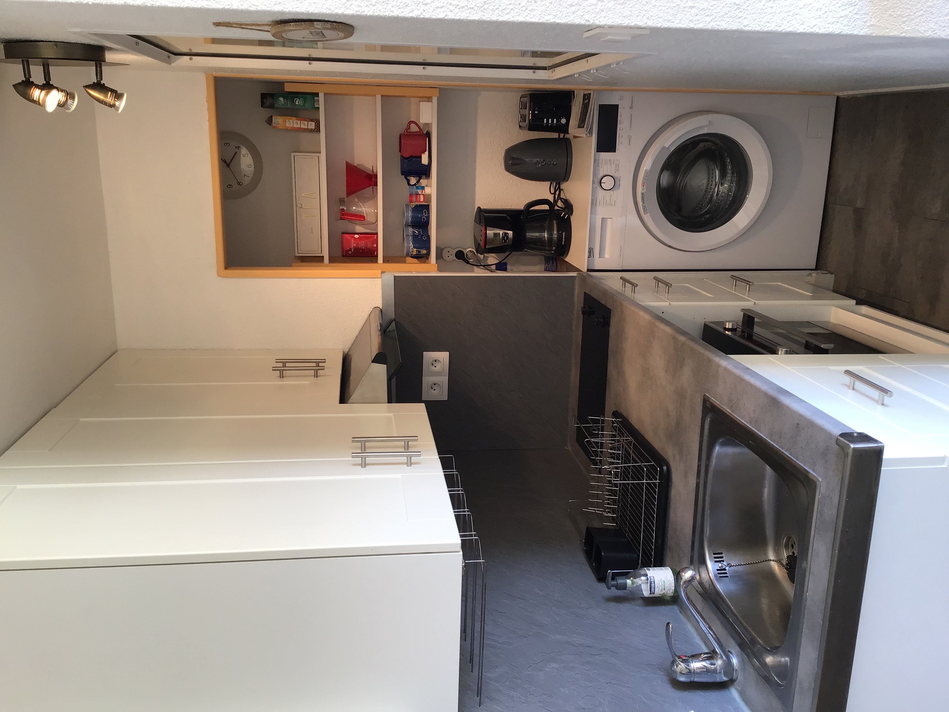 LOCATION FRONTIGNAN AVENUE VAUBAN DUCULTY_04