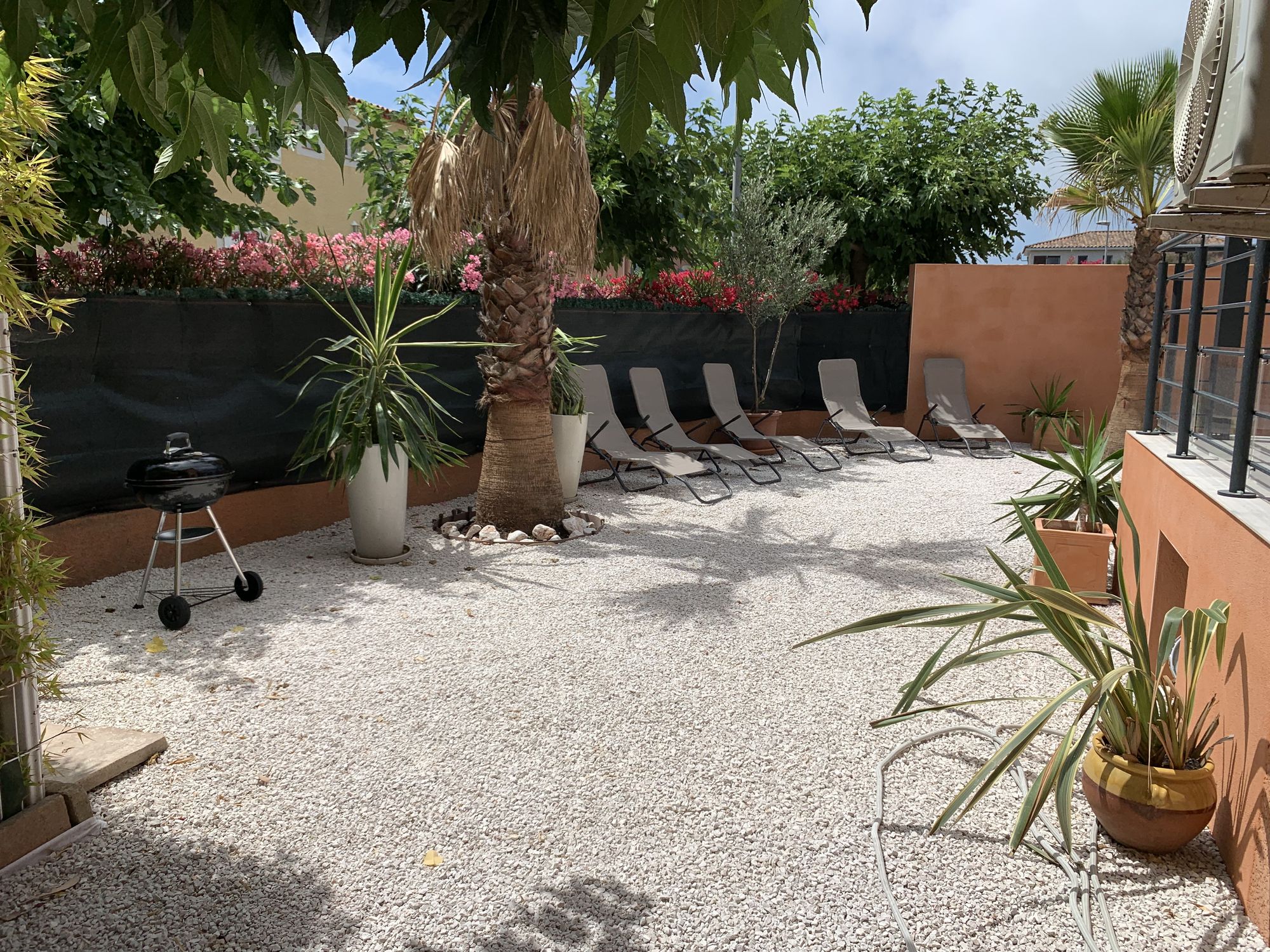 LOCATION FRONTIGNAN JARDIN DES ARESQUIERS VICTORION STEPHANE (17)
