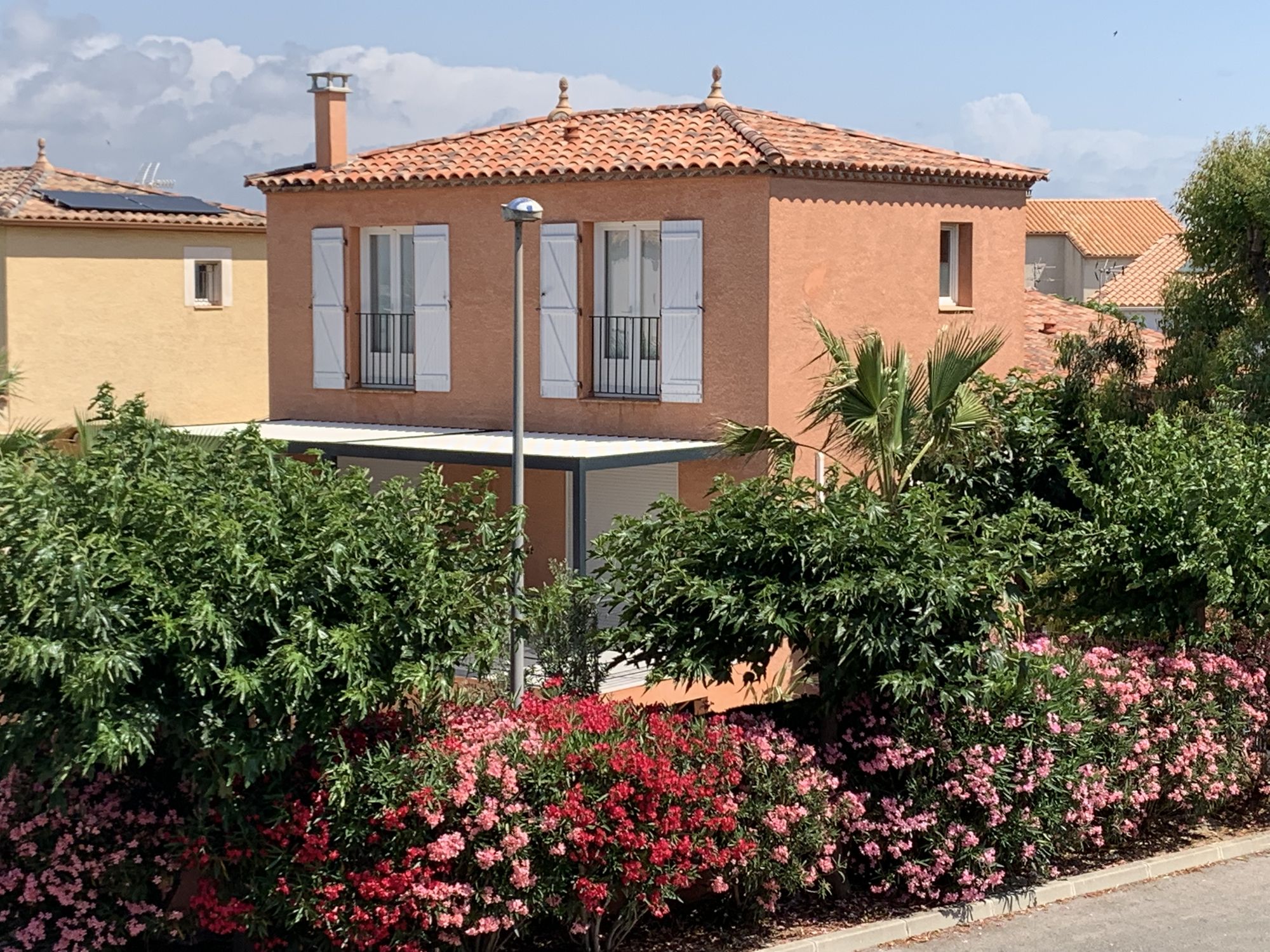 LOCATION FRONTIGNAN JARDIN DES ARESQUIERS VICTORION STEPHANE (19)