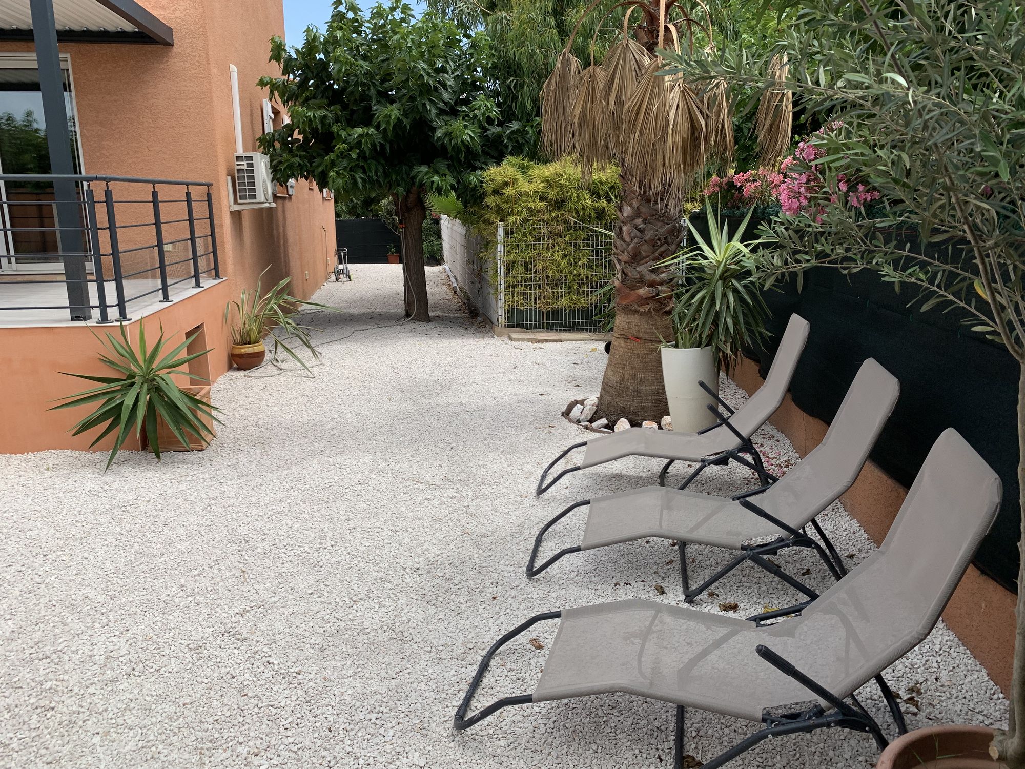 LOCATION FRONTIGNAN JARDIN DES ARESQUIERS VICTORION STEPHANE (3)