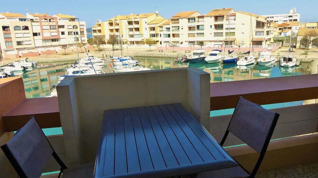 Riviere_flamants_vue_port_est2