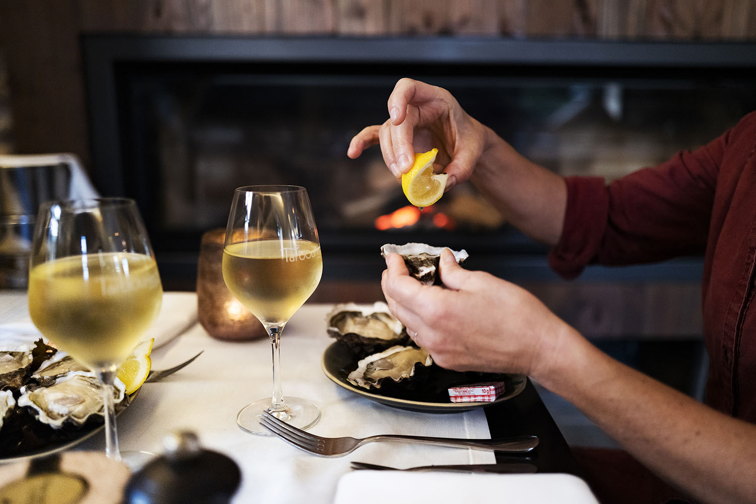 Dégustation vin et huîtres de Thau - © Aurélia Blanc