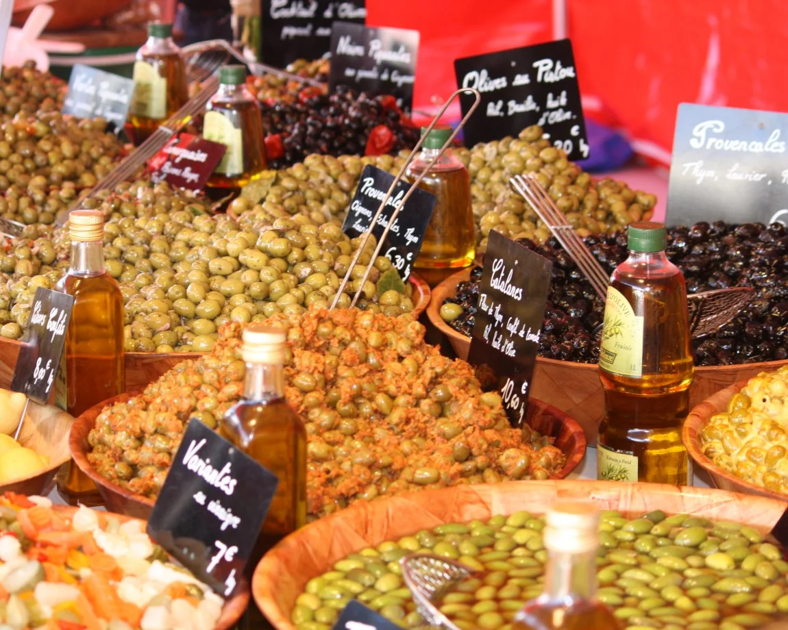  Faire son marché à Frontignan - © Office de Tourisme Archipel de Thau