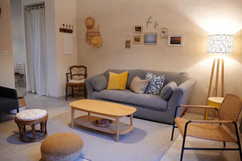 34G10810 - Kermès_4 34G10810 - Kermès_4