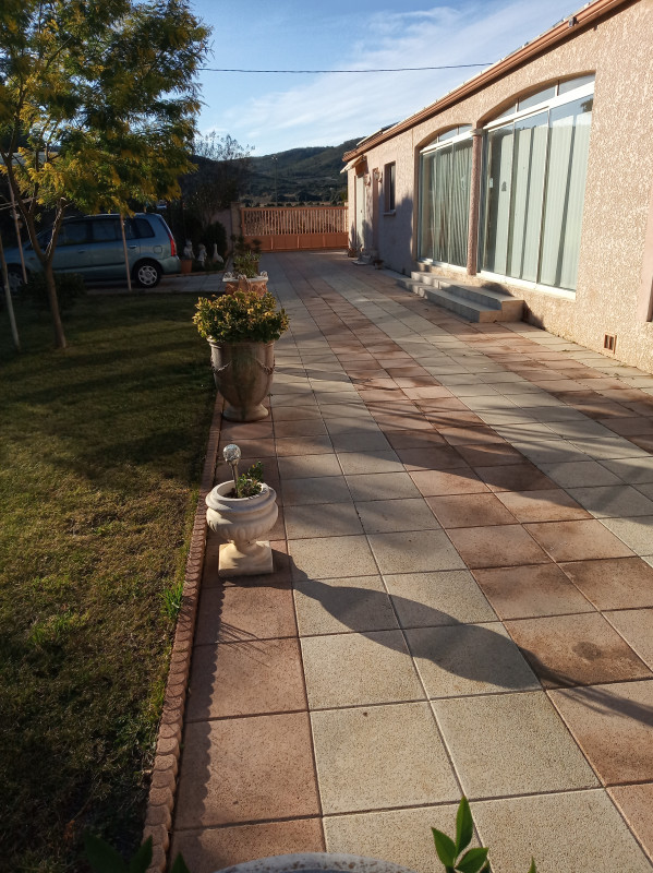 VILLA T3 VIC LA GARDIOLE