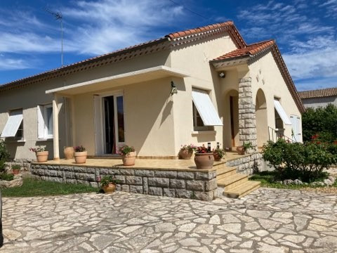 LOCATION FRONTIGNAN BOULEVARD GAMBETTA GROS MARIE-PIERRE (1)