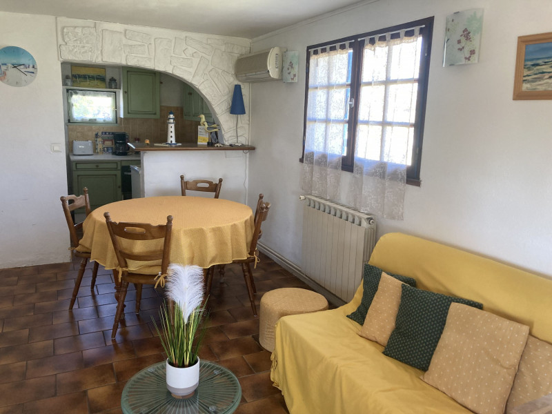LOCATION VIC LA GARDIOLE CHEMIN DES CABANIS PEYROT MARC (3)
